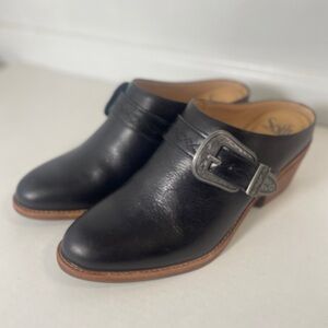 Sofft Adara Size 9.5  Women's Black Leather Mule Dressy